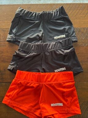 Hooters Girl Athletic Shorts Pack - Black & Orange
